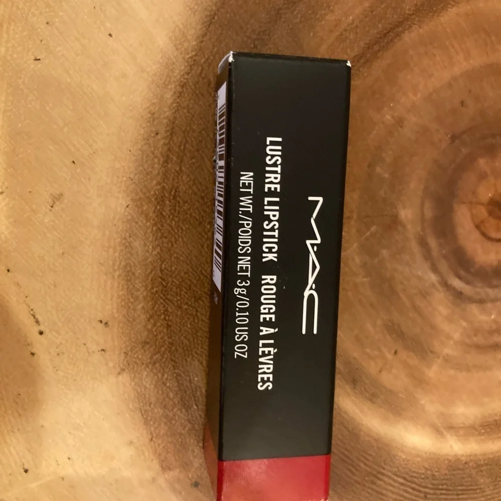 MAC Cosmetics Lustre Lipstick COCKNEY 502, New in Box.‎